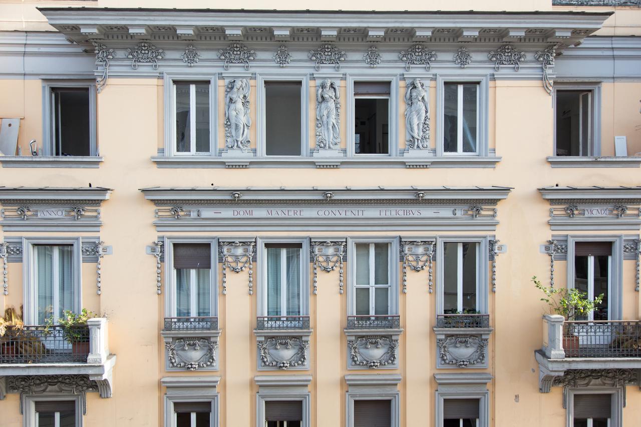 Venustas Roma Hotel Bagian luar foto