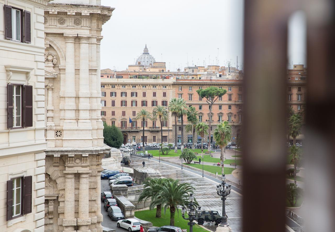 Venustas Roma Hotel Bagian luar foto